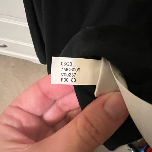 Lucky Brand Long Sleeve Black T-Shirt Men's Size XXL EUC Soft Plain Black Shirt - Picture 5 of 8